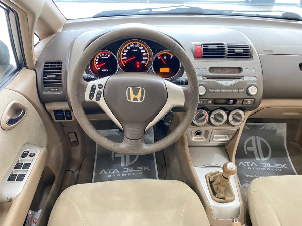 HONDA CİTY 1.4 ELİTE - Görsel 3