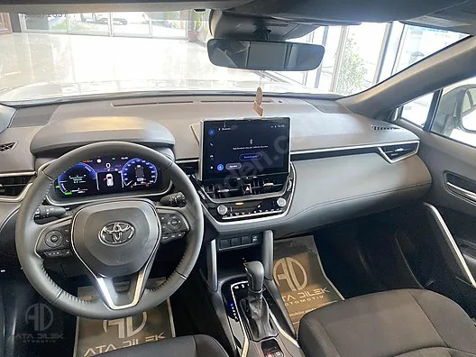 TOYOTA COROLLA CROSS HYBRİD FLAME X PACK - Görsel 15