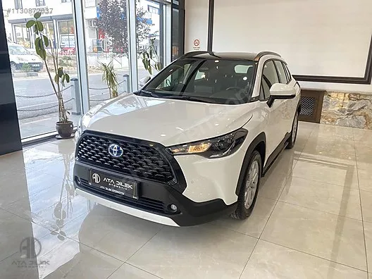 TOYOTA COROLLA CROSS HYBRİD FLAME X PACK - Görsel 3
